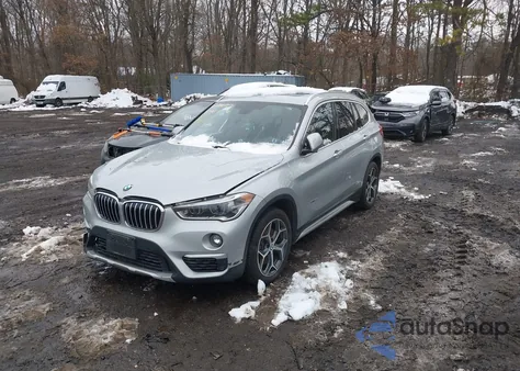 2017 BMW X1 xDrive28I z USA, uszkodzony, nr VIN WBXHT3C34H5F78950